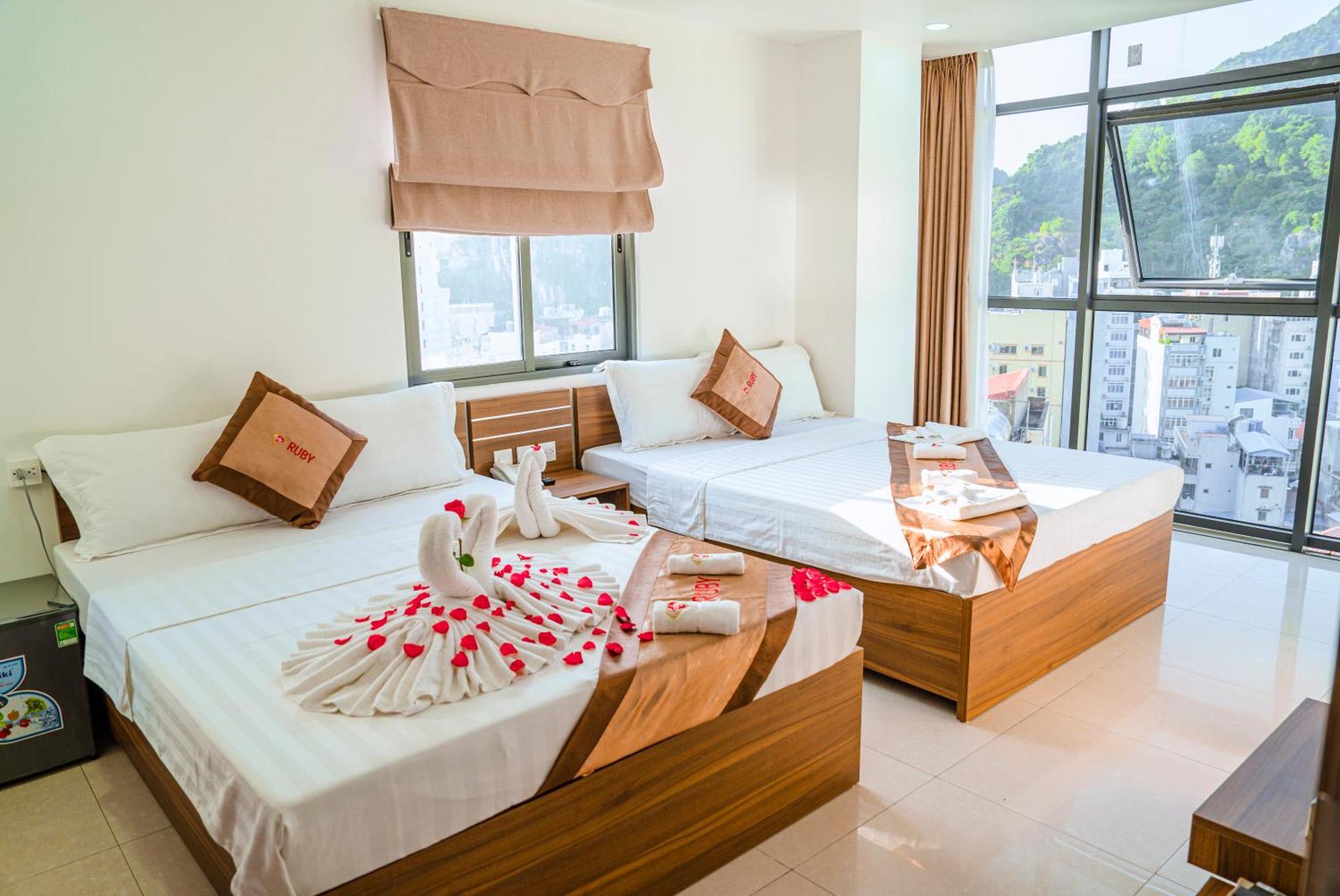 Ruby Hotel Cat Ba Dong Khe Sau Εξωτερικό φωτογραφία